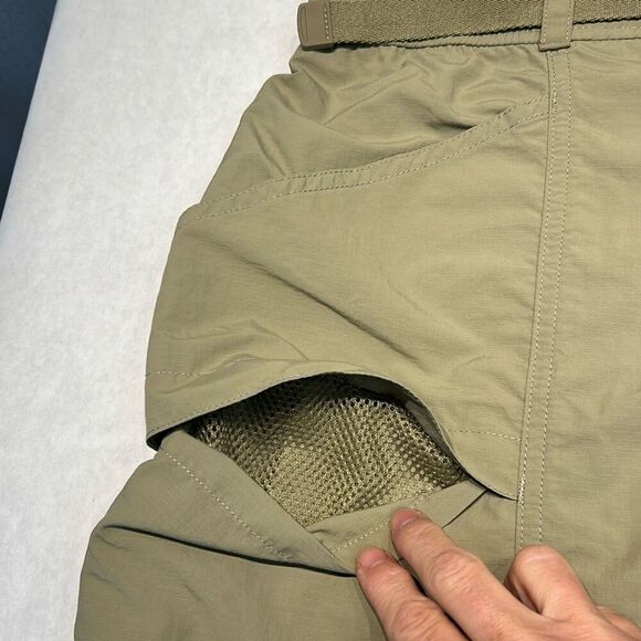 Eddie Bauer RipStop Tech Shorts Mens Sz Large Khaki Tan Adjustable Belt UPF - Picture 4 of 7